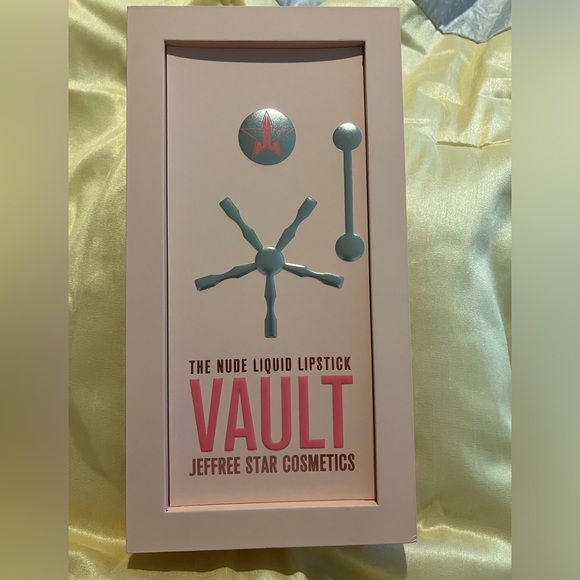 Jeffree Star Other - Jeffree Star The Nude Lipstick Vault 😍